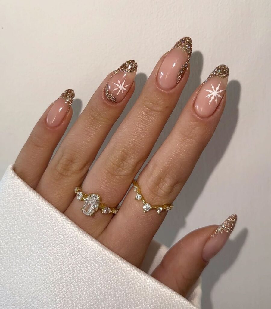 30 Extremely Amazing Pink Christmas Nails You need to try this year