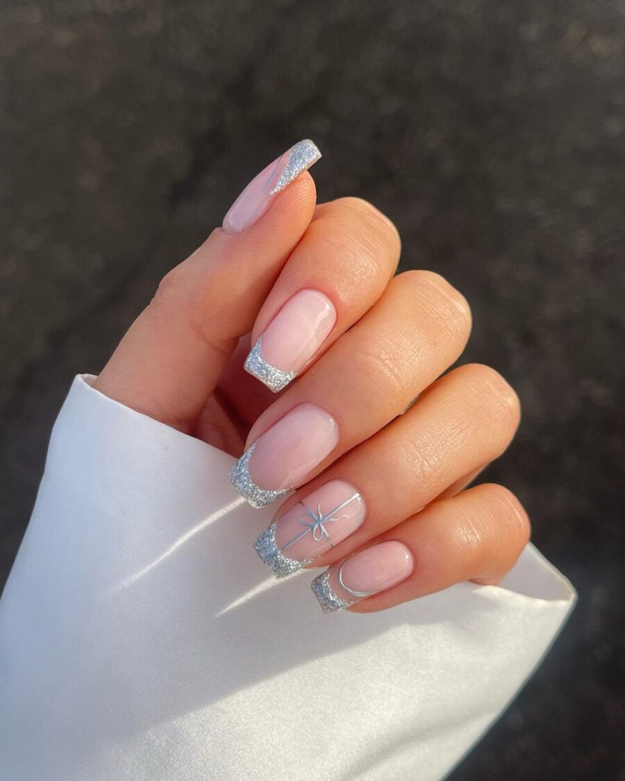 30 Extremely Amazing Pink Christmas Nails You need to try this year